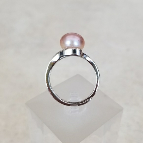 Sterling Silver 9mm Lavender Freshwater Pearl Ring - Picture 4 of 8